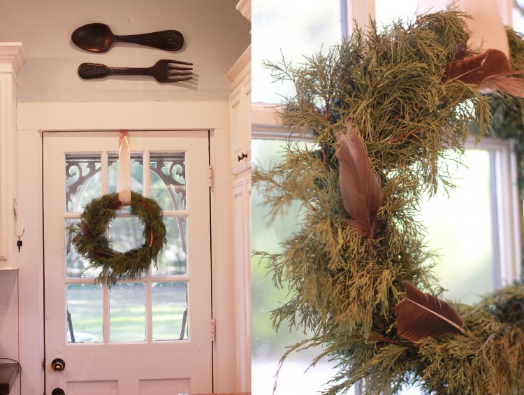 Cottage Christmas l feather wreath inside kitchen door
