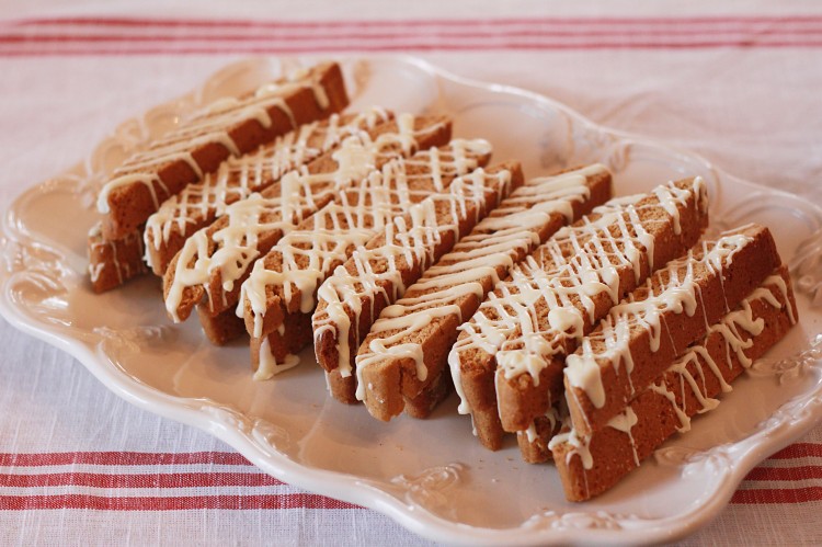 Gingerbread Biscotti for a coffee party