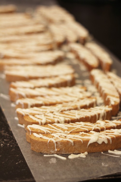 frosting Gingerbread Biscotti