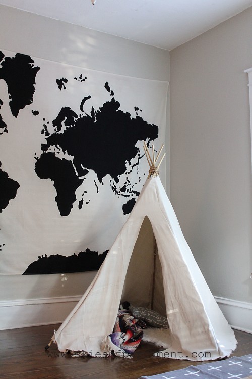 teepees and big maps